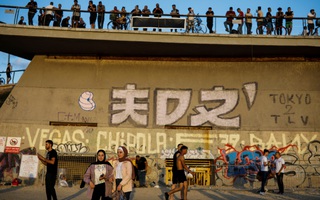 Israel, Mỹ sợ "hối không kịp" vì biến thể Delta