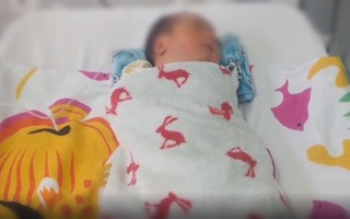Ba bệnh viện hợp sức cứu mẹ con sản phụ mắc Covid-19 nguy kịch