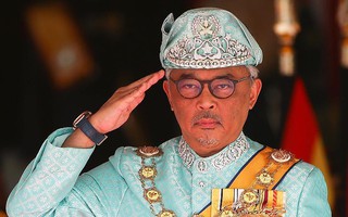 Quốc vương Malaysia khiển trách chính phủ vì "bị qua mặt"