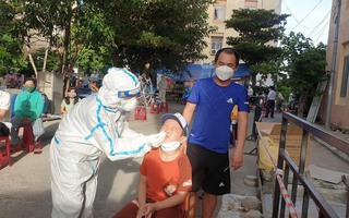 Đà Nẵng: Một phường có 7 chung cư bị phong tỏa