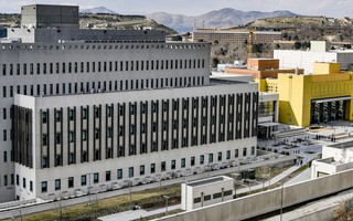 Đại sứ quán Mỹ tại Afghanistan “dồn lực” hủy tài liệu