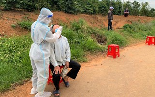 Lâm Đồng: Cảnh cáo 2 cán bộ huyện do vi phạm trong phòng chống dịch Covid-19