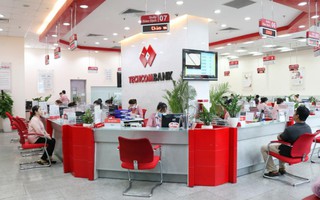 Techcombank tăng cường mục tiêu kép, tiếp sức tuyến đầu chống dịch