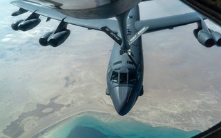 Mỹ điều B-52 tấn công, Taliban chịu "thương vong nặng nề"