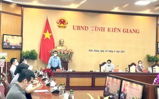 Giám đốc Bệnh viện Chợ Rẫy dẫn đoàn xuống Kiên Giang hỗ trợ chống dịch