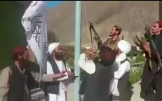 Cờ Taliban tung bay tại Panjshir, thủ lĩnh phe phản kháng im ắng