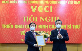 Ông Phạm Tấn Công thay ông Vũ Tiến Lộc làm Chủ tịch VCCI