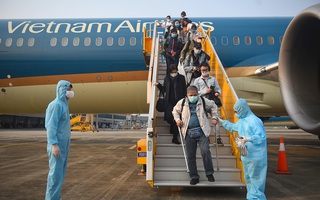 Hạn chế chuyến bay trọn gói hạ cánh tại Nội Bài, Tân Sơn Nhất