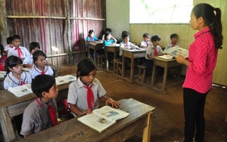Gần 50 tỉ đồng mua máy tính bảng cho học sinh nghèo Quảng Ngãi