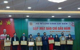 Bộ Tư lệnh Cảnh sát biển gặp mặt báo chí