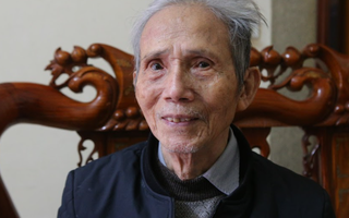 Cụ ông 91 tuổi ủng hộ 100 triệu: Có sức khỏe, tôi sẽ tham gia chống dịch Covid-19