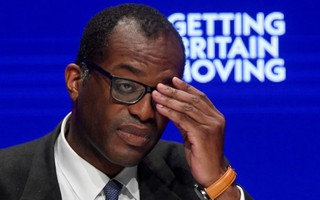 Bộ trưởng tài chính Anh mất chức sau 38 ngày ngồi "ghế nóng"