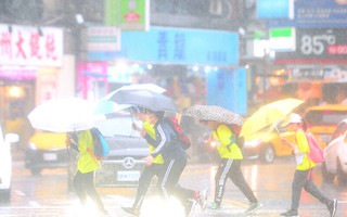 Đài Loan, Thái Lan, Malaysia… mưa ngập thành sông
