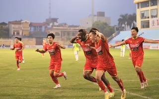 CLB Công an Nhân dân đoạt suất thăng hạng V-League