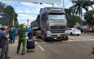 Bà Rịa- Vũng Tàu: 2 ông cháu tử vong thương tâm dưới bánh xe đầu kéo