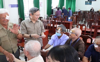 Saigonbank tài trợ mổ mắt miễn phí cho bệnh nhân nghèo tỉnh Tây Ninh