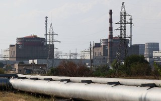 Tổng thống Putin quốc hữu hóa nhà máy điện hạt nhân Zaporizhzhia, Kiev phản đối