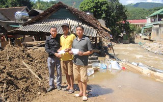 "Trái tim miền Trung" đến với vùng lũ quét