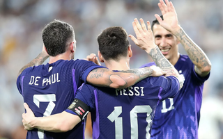 Argentina thắng "5 sao" UAE, Messi tự tin chờ World Cup