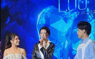 Grey D "thôi miên" fan bằng minishow, á hậu Thúy Vân khẳng định vai trò ca sĩ