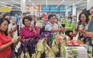 Đoàn đại biểu TP HCM học tập kinh nghiệm bán lẻ tại Thái Lan