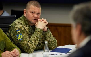 Ukraine nói Nga đổi chiến thuật để khắc chế "Hỏa thần" HIMARS