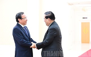 Bí thư Nguyễn Văn Nên chào xã giao Thủ tướng Campuchia Hun Sen