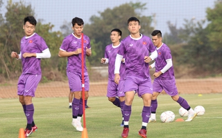 Hai cầu thủ "bị loại" ở trận tuyển Việt Nam chạm trán Lào là ai?