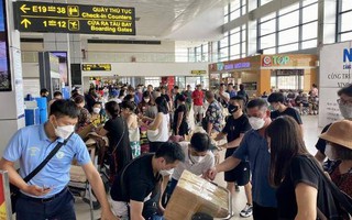 Chặng bay TP HCM-Hà Nội mới bán được hơn 30% vé Tết