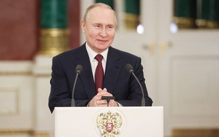 Tổng thống Putin: "Chúng ta sẽ bẻ gãy tên lửa Patriot"