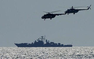 Thổ Nhĩ Kỳ chặn tàu chiến qua 2 eo biển chiến lược