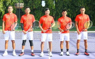 Thử thách với quần vợt Việt Nam