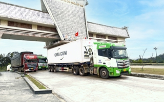 Giải pháp logistics qua cửa khẩu quốc tế Nam Giang cho doanh nghiệp Việt, Lào