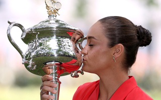 Nữ tay vợt số 1 thế giới giải nghệ ở tuổi 25