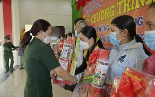 Phụ nữ biên phòng gác lại việc nhà, chung tay chống dịch