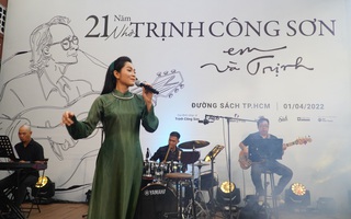 VIDEO: Đong đầy cảm xúc với  “21 năm nhớ Trịnh”