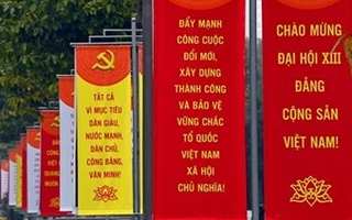 Đấu tranh chống âm mưu đòi "chuyển đổi thể chế chính trị" ở Việt Nam