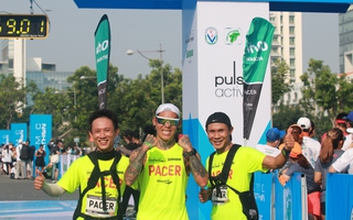 Huy chương mạ vàng cho nhà vô địch HCMC Marathon 2022