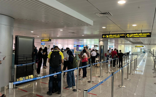 Sở Y tế đưa ra giải pháp nhằm giảm ùn tắc tại Cảng hàng không Tân Sơn Nhất