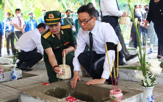 Phó Thủ tướng dự lễ truy điệu, an táng 28 liệt sĩ Đặc công Rừng Sác