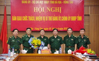 Bàn giao nhiệm vụ Bí thư Đảng ủy, Chính ủy Bộ đội Biên phòng tỉnh Bà Rịa -Vũng Tàu