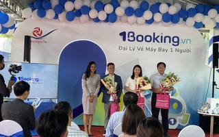 Hồng Ngọc Hà ra mắt nền tảng tìm kiếm và đặt vé máy bay 1booking.vn