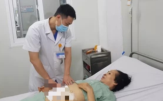 Đi ngoài ra máu, tưởng mắc bệnh trĩ không ngờ ung thư tiêu hoá