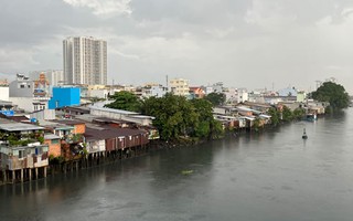 Nhà trên và ven kênh, rạch: Sốt ruột chờ di dời