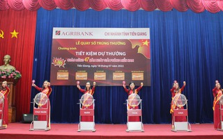 997 khách hàng trúng thưởng chương trình huy động tiết kiệm dự thưởng của Agribank Tiền Giang