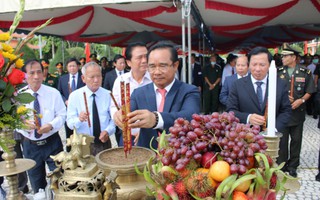 Long An: Truy điệu, an táng hài cốt liệt sĩ, quân tình nguyện Việt Nam