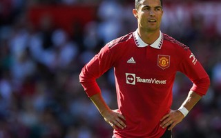 Ronaldo đang tự làm xấu hình ảnh bản thân