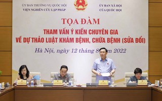 Sửa luật để y, bác sĩ yên tâm công tác