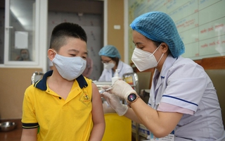 Bộ Y tế: Chưa tiêm vắc-xin Covid-19 cho trẻ dưới 5 tuổi