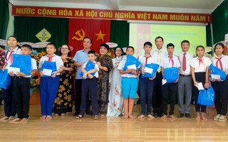 Khai giảng năm học mới tại Trung tâm Nuôi dạy trẻ khuyết tật Võ Hồng Sơn